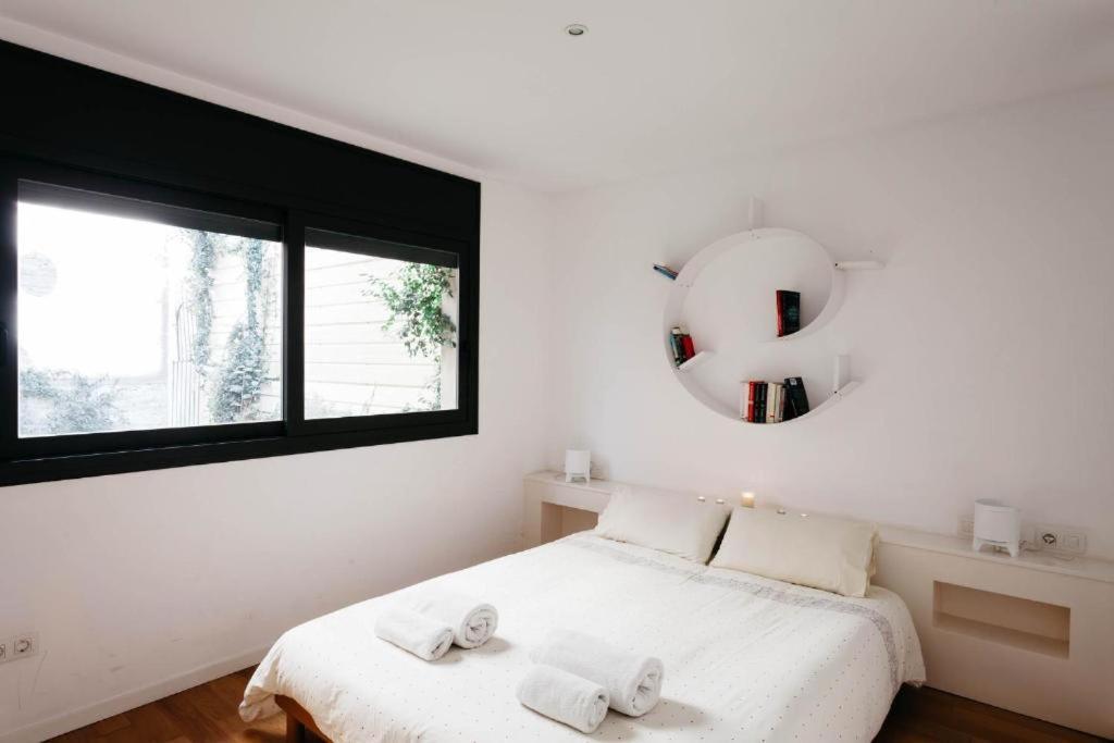 Rentbcn Gracia Deluxe Barcelona Exterior photo