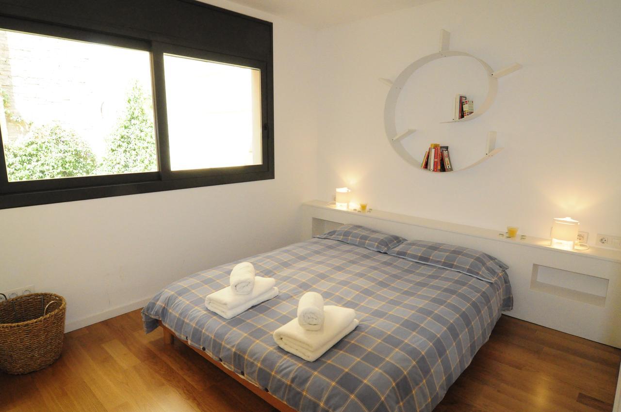 Rentbcn Gracia Deluxe Barcelona Exterior photo