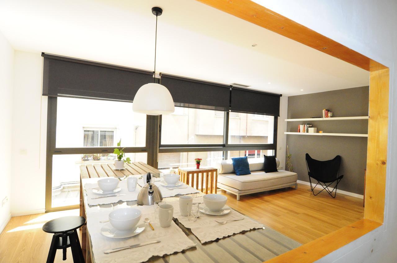 Rentbcn Gracia Deluxe Barcelona Exterior photo