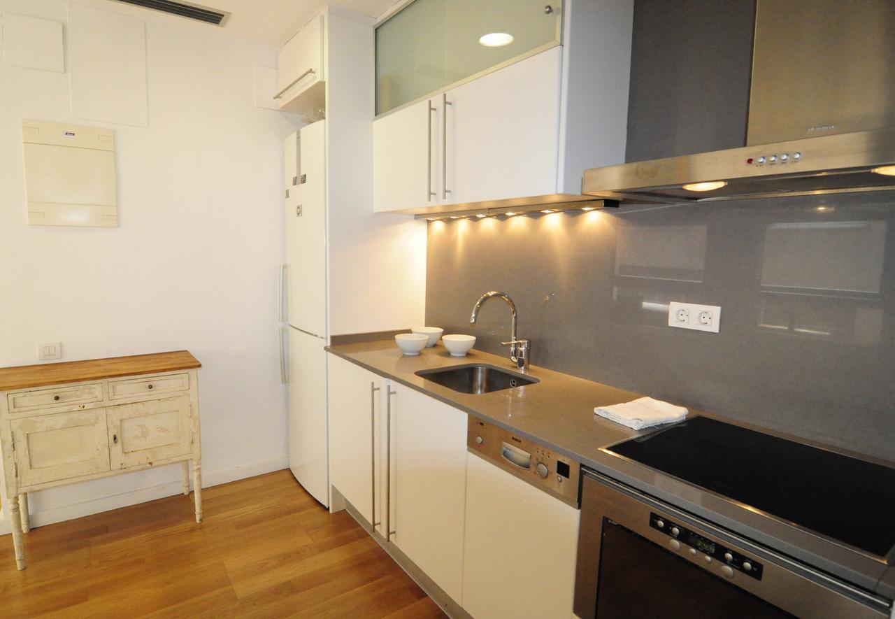 Rentbcn Gracia Deluxe Barcelona Exterior photo